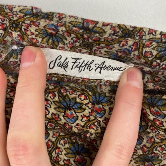 Vintage Oscar de la renta, Saks fifth avenue floral blouse and shorts set - Picture 7 of 8